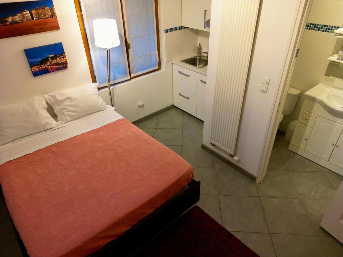 B&B "Clos Feuillat" Lyon Eksteriør billede