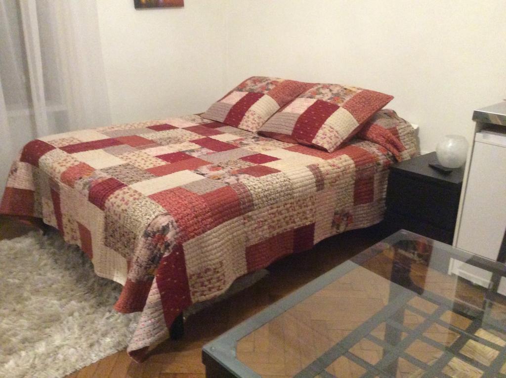 B&B "Clos Feuillat" Lyon Værelse billede