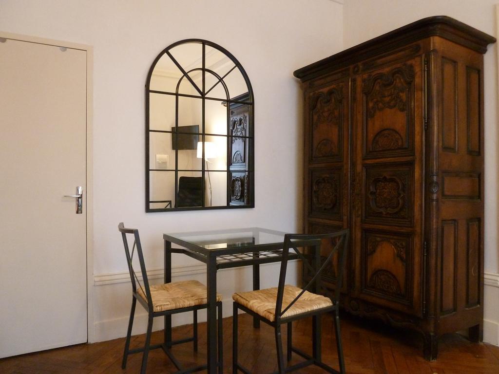 B&B "Clos Feuillat" Lyon Værelse billede